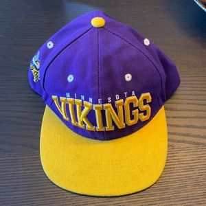 Minnesota Vikings Team Apparel Snapback